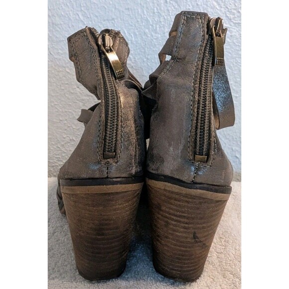 Free People Booties Sz 37 US 7 Silver Hybrid Leather Strappy Ankle Boots Heeled - Picture 6 of 11